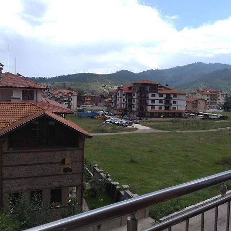 Nev Apart New Velingrad Kültér fotó